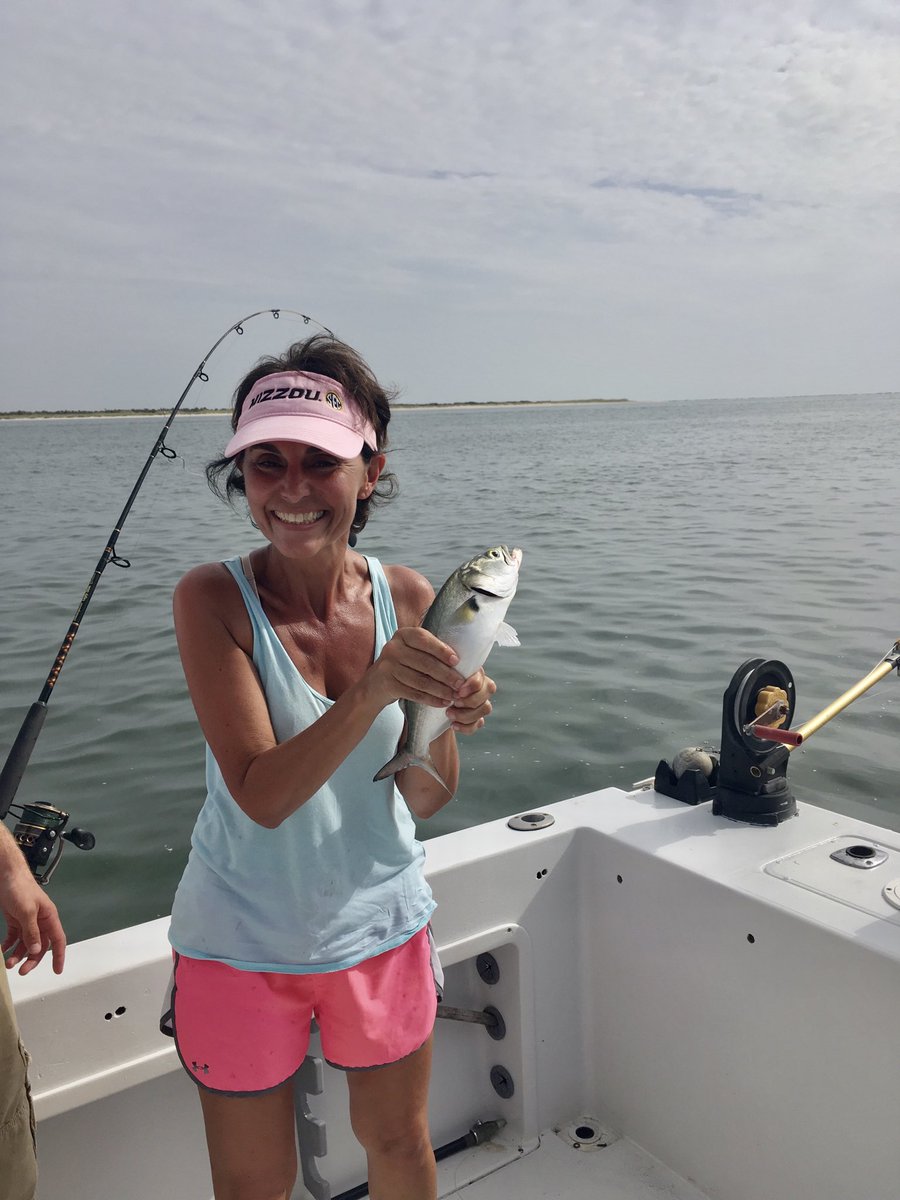 Jenniferturek2's tweet photo. #CPSspiritweek #cps_EL  Spirit week fav vaca photo. https://t.co/vZ9nV5yGSf
