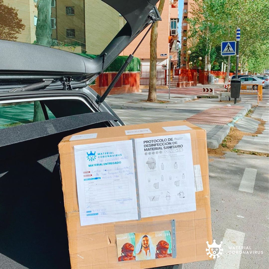 MaterialCorona's tweet photo. ¡Mascarillas y pantallas listas para ser enviadas! 💪 https://t.co/f4yaA5Hg8E