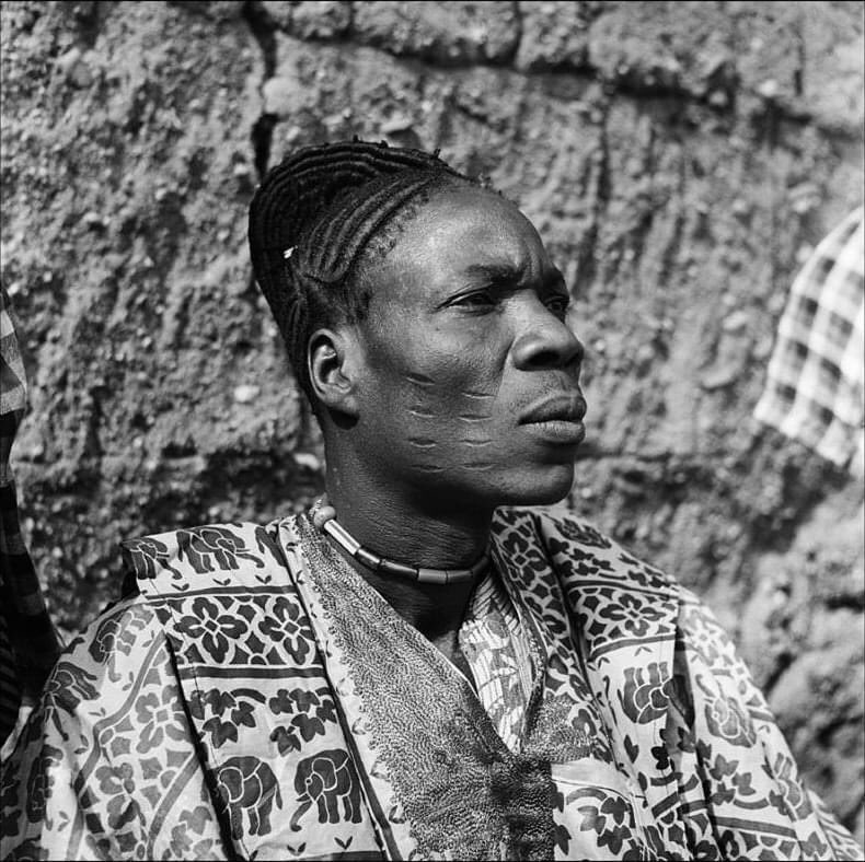 truth_rootz's tweet photo. “Orixás” by Pierre Verger - Brazil’s African ancestors, the Yoruba from Nigeria and Benin. #truthrootz #TuesdayThoughts #historyathome
📷 @YorubaHistory https://t.co/eSODzJHjFB