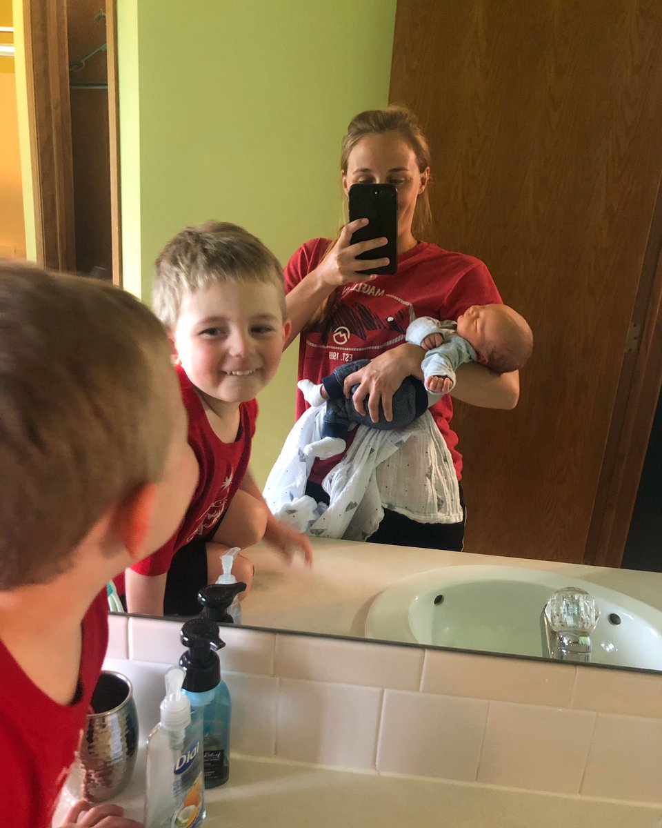 HanNewhouse's tweet photo. My sweet little SJ is a big bro to my sweet little Camden Rae.... My heart is exploding with so much love and joy. ❤️❤️ https://t.co/HLfiVu1i6i