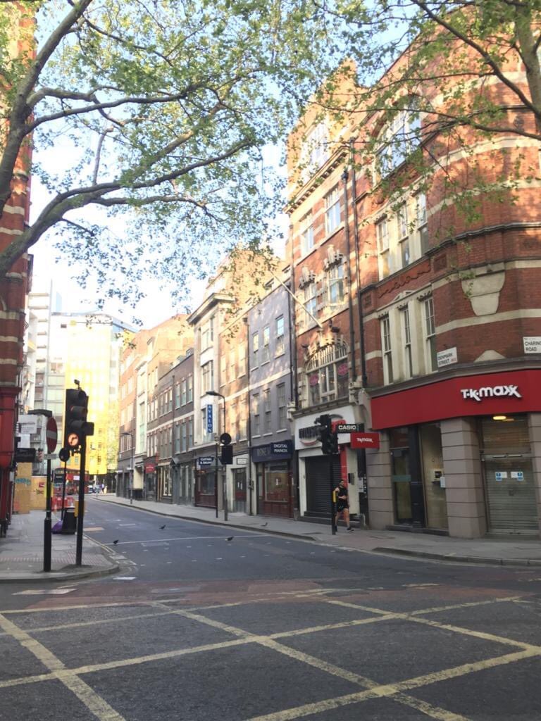 Denmark Street in lockdown...

#DenmarkStreet #London #CormoranStrike #Strike #CBStrike #TheStrikeSeries #coronavirusuk