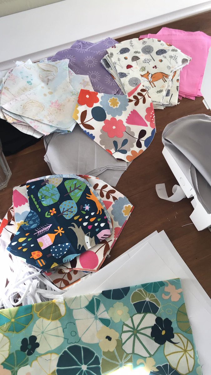 JoannaDonnellyL's tweet photo. @MaiaDunphy @VibesCraft Lovely fabrics Maia. My 16 year old has been working hard all weekend on ours https://t.co/2DO43X9rag
