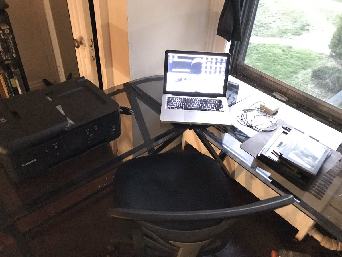 SimonDrax's tweet image. Good morning Doomtroopers // Nearly two months in Gloomy Norwich and I finally set up the workspace. #renovations #OutOfStorage