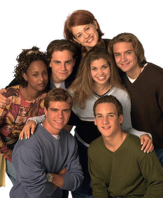 20 years ago today we aired the final episode of #BoyMeetsWorld. 😢 So many amazing memories I had the<a href="/tag/boymeetsworld"class="tags"><span>#boymeetsworld</span></a>