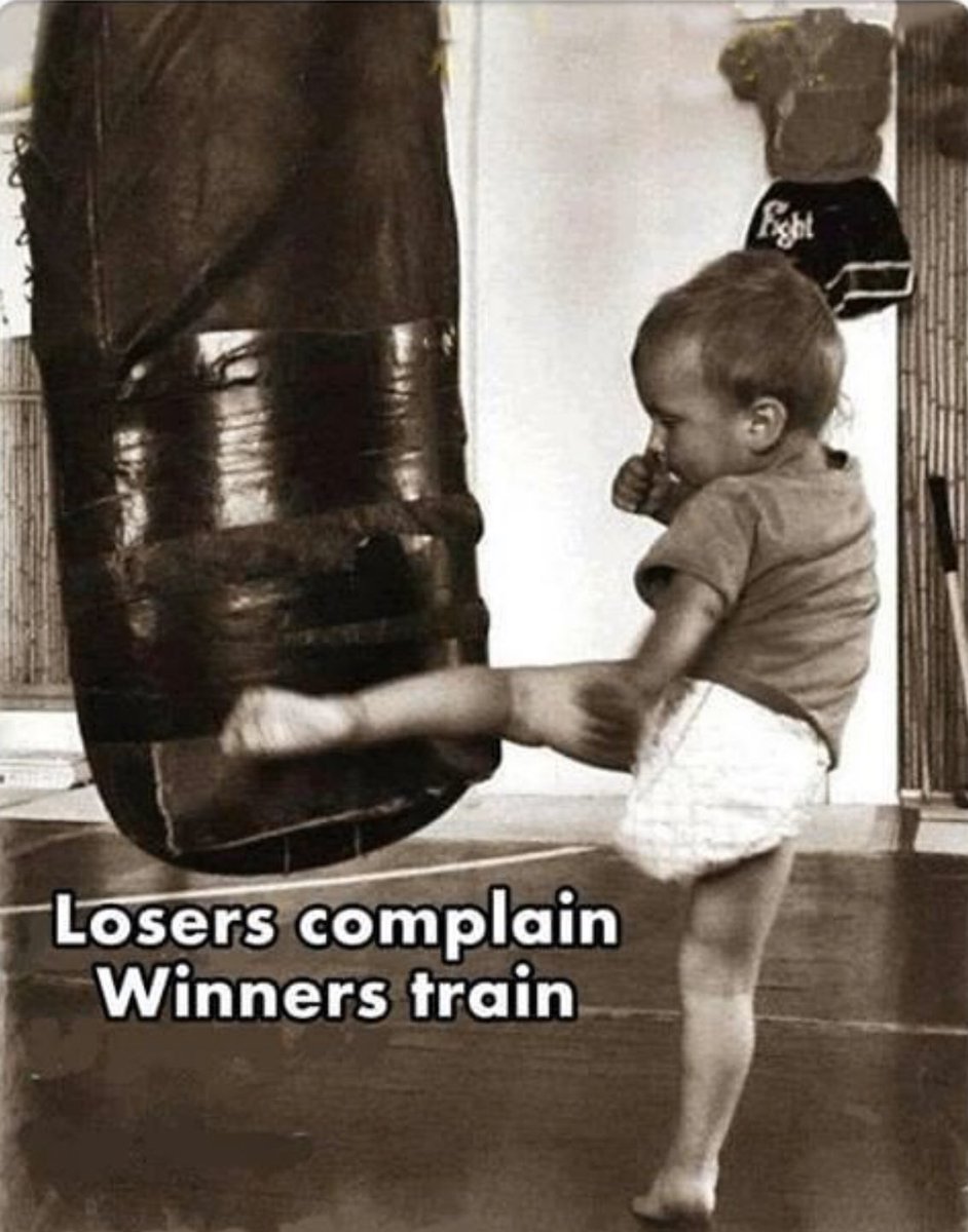 gottheNAK's tweet image. #trainstrong #strongwill #gilbertmoms #gilbertdads #gilbertdowntown #nak