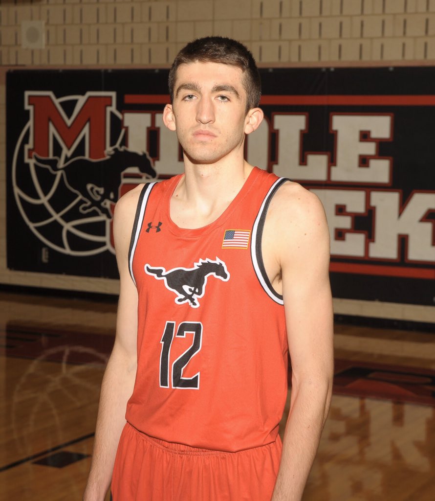 Congratulations to our lone senior, Luke Sales <a href="/LukeSales30/">Luke Sales</a> , on being named the 2019-2020 “Mustang Award” winner!  Luke led by example all season.  I am very proud of him and know he has a great future ahead of him after graduation!  🔴⚪️⚫️🏀🐴