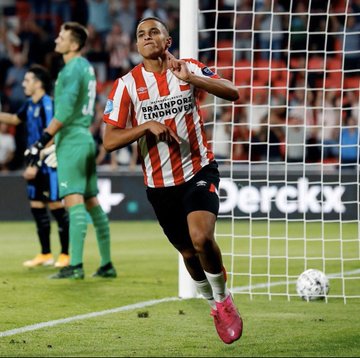 View image on Twitter