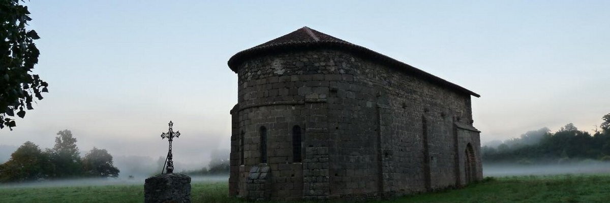 SJPSalisbury's tweet photo. The #Grandmont #chapel at Étricor stands on the banks of the #Vienne on the #Charentes #HauteVienne border.
https://t.co/Zz9QCdtlB1 https://t.co/0yMypNYMIn