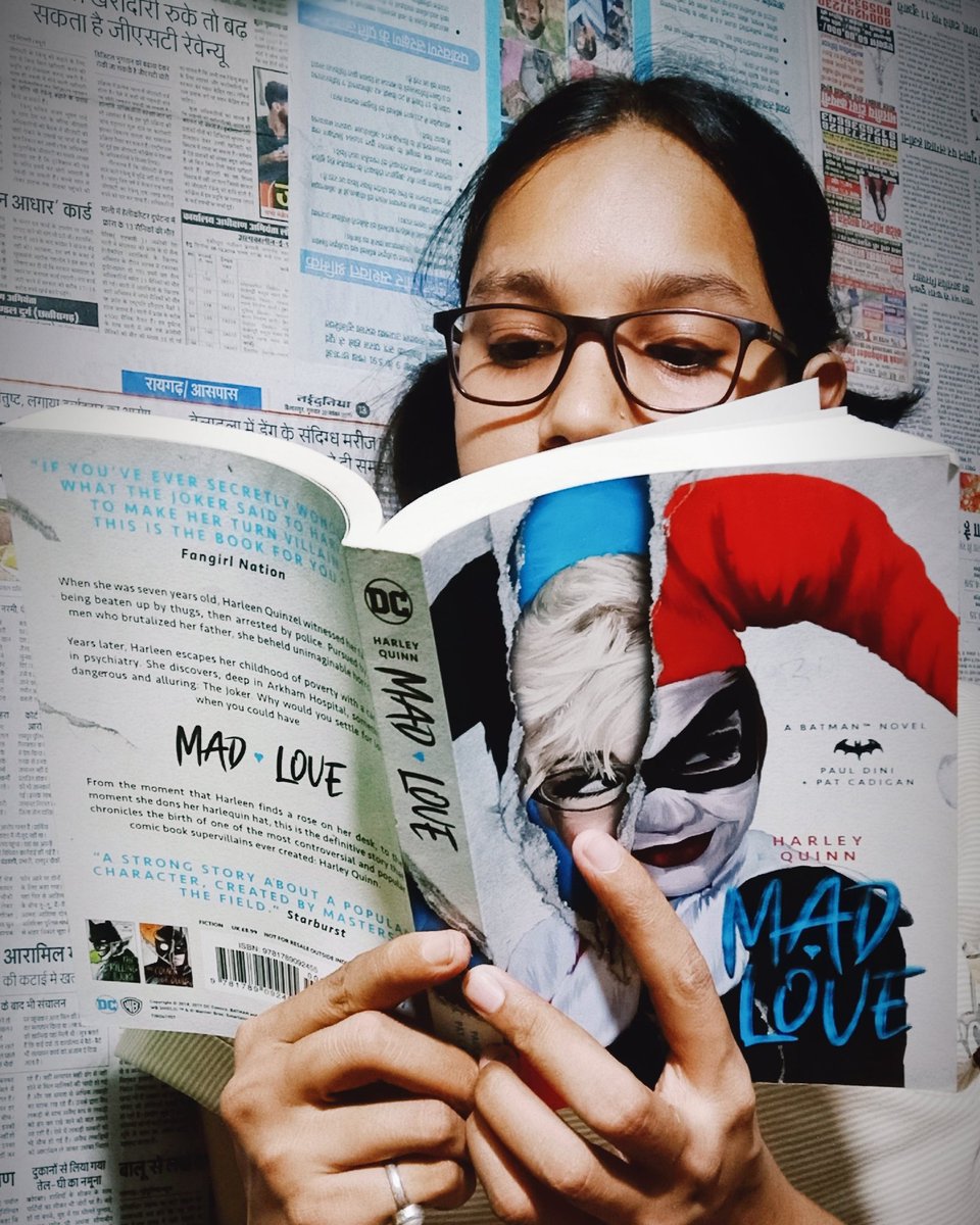 Moon13456502's tweet photo. #madlove #harlyquinn #pauldini #abatmannovel #novel #book https://t.co/FRzGDmcERr