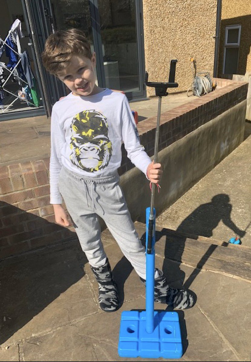 Balham Newsie tweet media