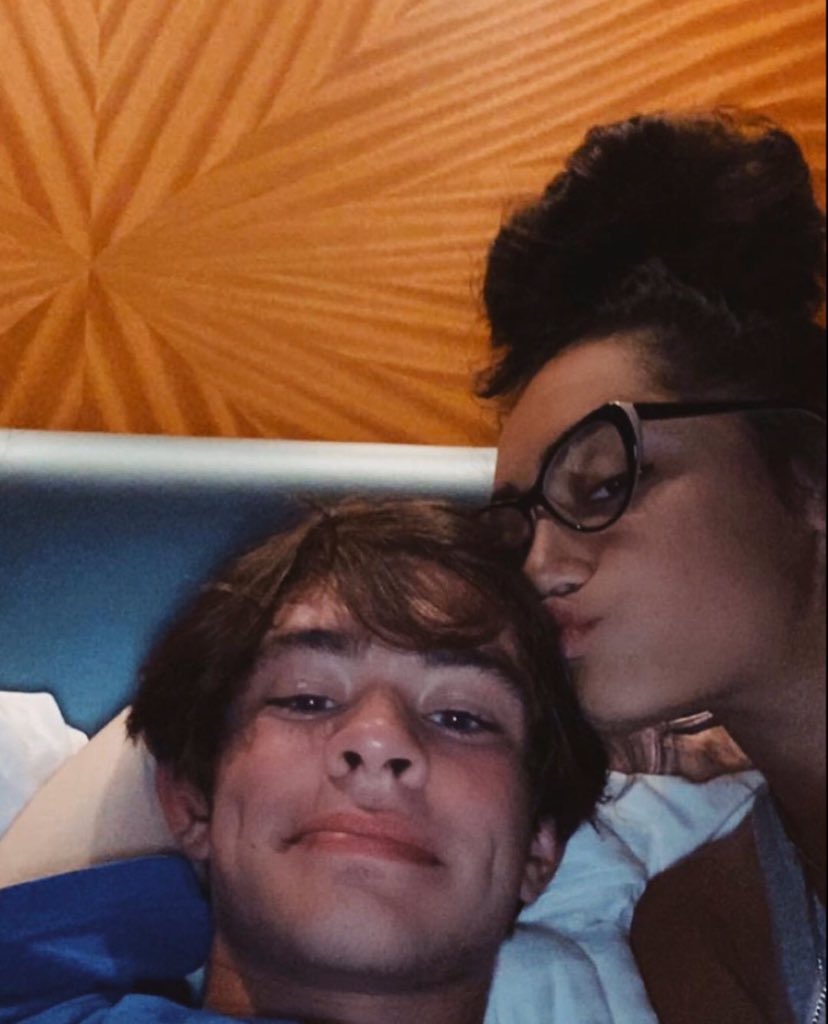 happy one month bub! i love you so much you dont even know. i know your prolly sleeping but ilysm and happy1month rat<3