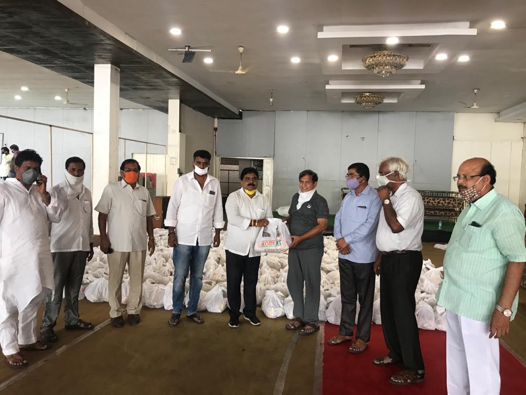 ChintalaRReddy's tweet image. #ModiKits at #BanjaraFunctioHall