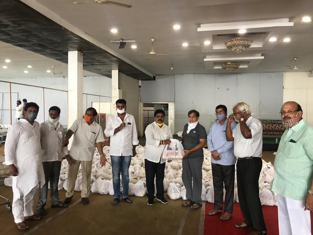 ChintalaRReddy's tweet image. #ModiKits at #BanjaraFunctioHall