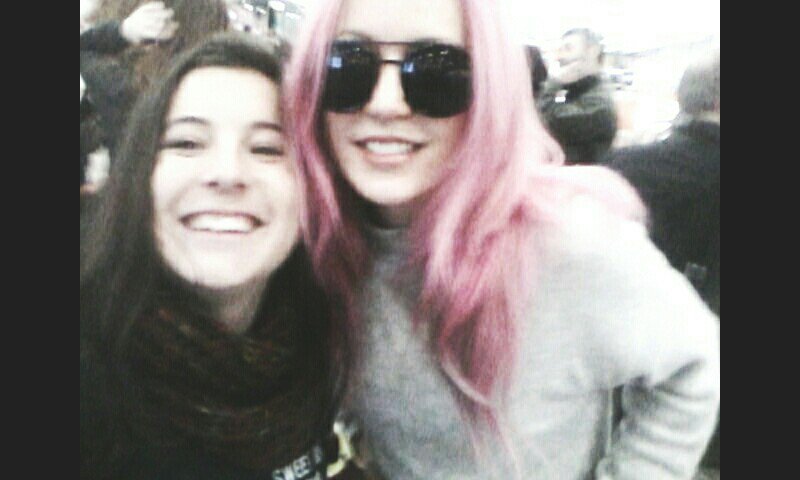 itsmeaiida09's tweet photo. Muchísimas felicidades a la más artista y de lo mejor que me ha podido dar la vida. Gracias @AlbaSweetC por todo lo que me aportas. Sé feliz, y por muchos más juntas. Te quiero ♥️ #Sweet28Alba https://t.co/qcO6PovIt8
