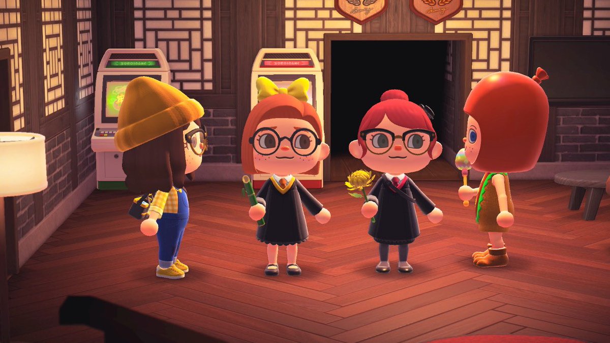MayorAmyyy's tweet photo. been spending most of my time lately hanging out with friends 🥰💕 #AnimalCrossingNewHorizons #acnh https://t.co/vyjkuXtxaE