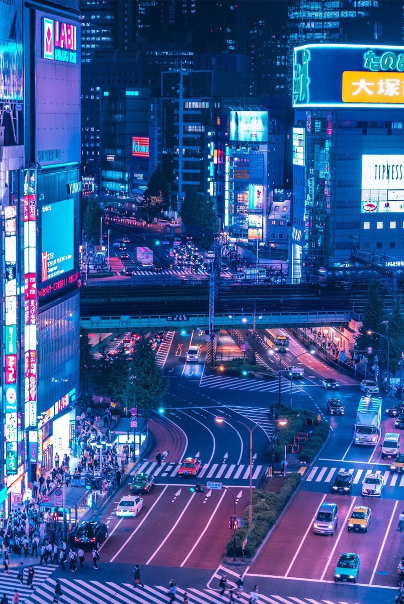 WowGoals's tweet photo. Shinjuku, Japan https://t.co/4EQmusF1kX