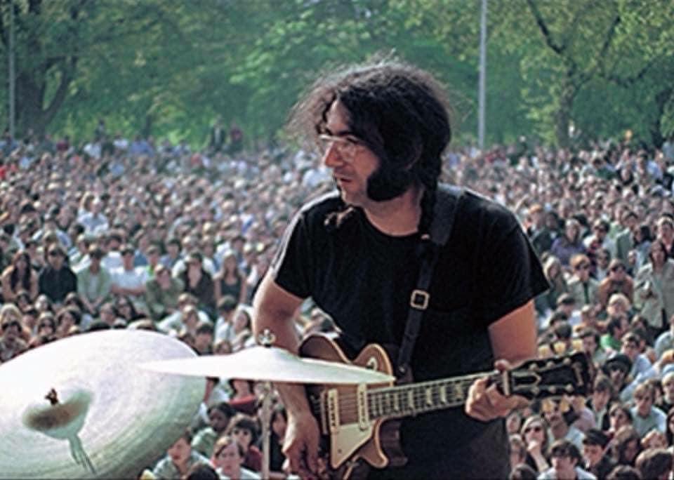 GratefulDeadHub's tweet photo. (5/5/68) Central Park, NYC. @GratefulDead (Photo Pull @Jasonep77) @jerrygarcia @BobWeir @mickeyhart @BKreutzmann #PhilLesh  #PigPen https://t.co/k7yWH2eD63