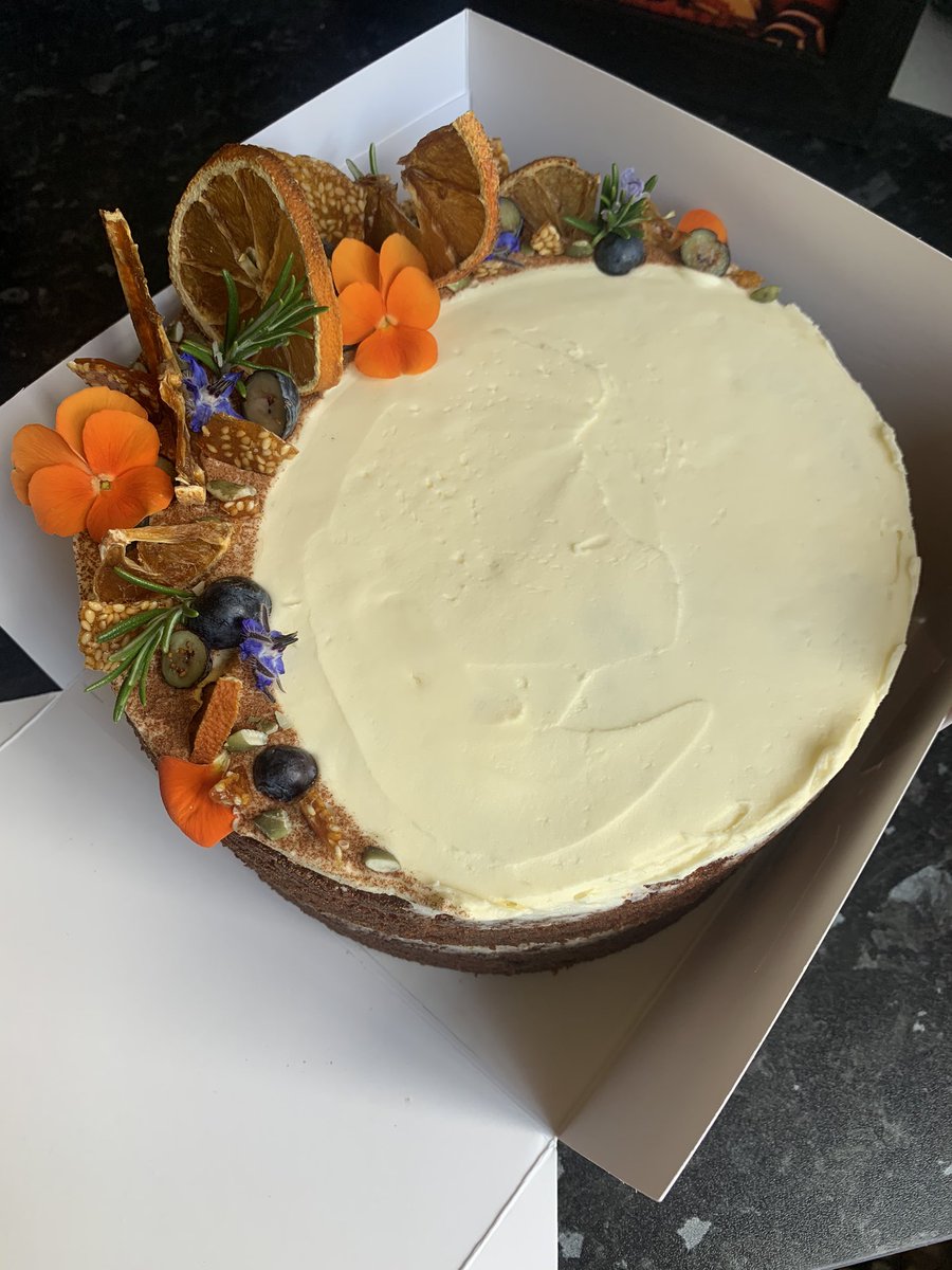 clemserrell's tweet image. Today’s cakes ready to go #batch22