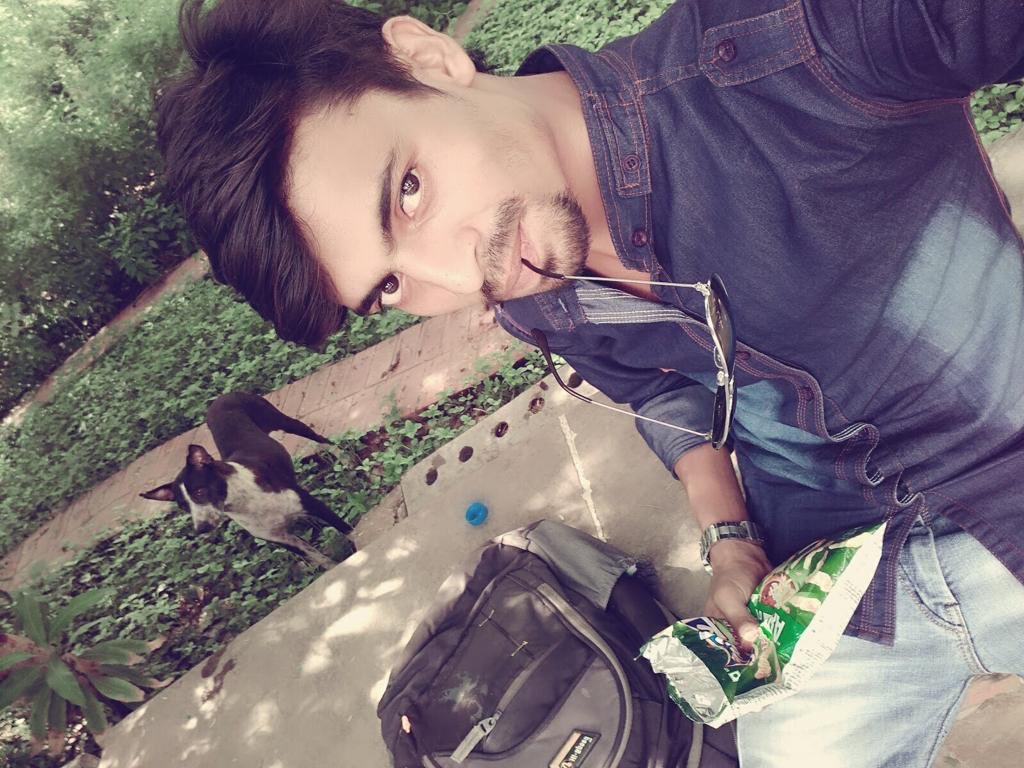 MdIftekharAzam2's tweet photo. Lockdown timepass https://t.co/1dMnrh95C5