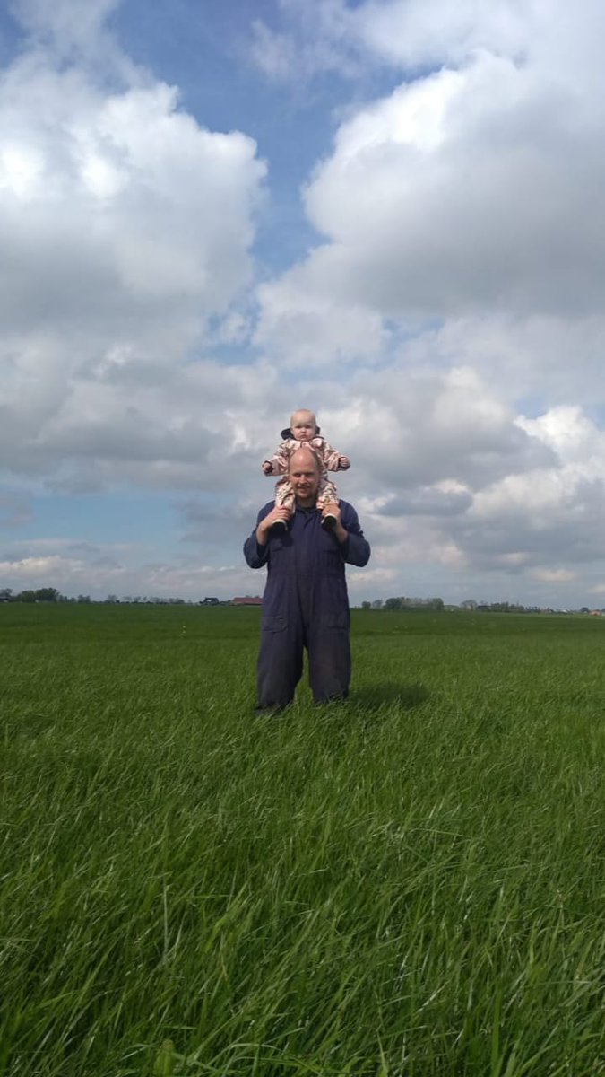 BartvanderHoog's tweet photo. Genieten ! #5mei #bevrijdingsdag https://t.co/d903jnlZvQ