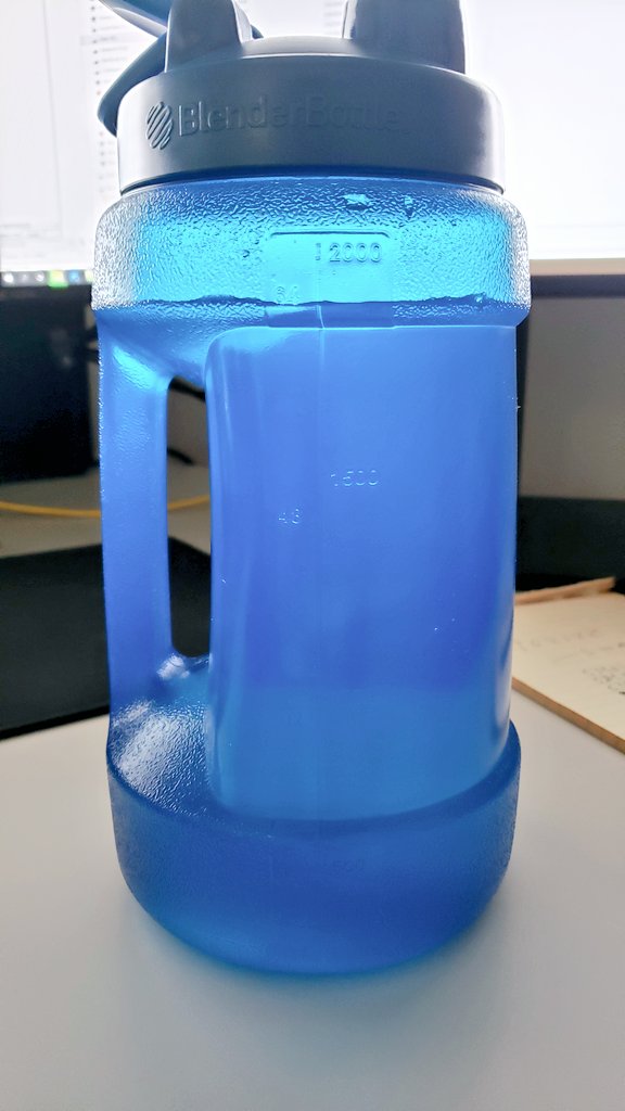 imaran_elladan's tweet photo. @BlenderBottle @NewPlayerPod
Hey guys this is Imaran Elladan, and today I just want to talk to you about a water bottle. #koda74oz #kodawillsaveus #nphjrules #ihatehashtags #newplayerhasjoined #stallion #thebigsick #indoorkids #fuckiforgettherest #loveallyouguys https://t.co/iJw1O17Pv8