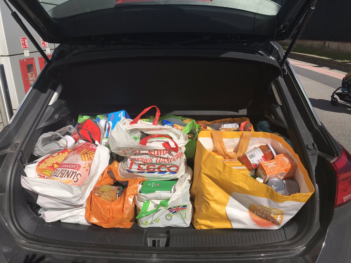RuthBaron16's tweet photo. The department of respiratory medicine at the @MFT_MRI wanted to thank our community for all their support over the past few weeks... so we donated to one of the local food banks 🌈 
😊 T H A N K Y O U 😊
@MFTnhs @MFT_MRI @suesandham76 @elvinavictor @e_el_Brad @jackiemshepp https://t.co/UPUVaUNq10