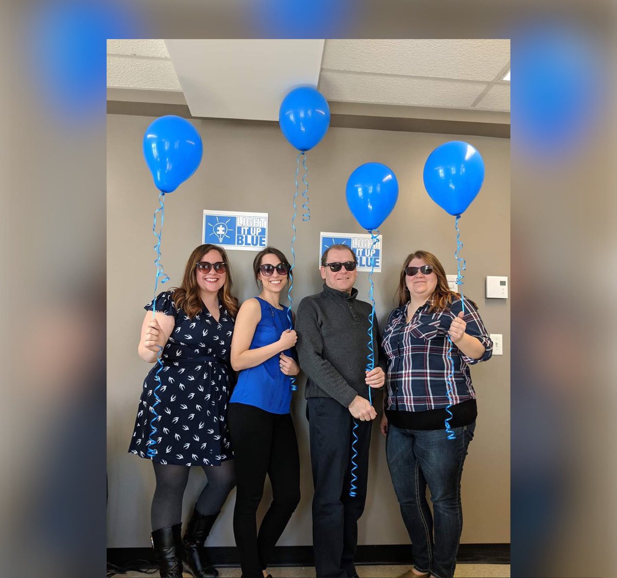 PMANL709's tweet photo. Meet the staff of the Town of Gambo! Left to right: Amy Tiller, Crystal Pardy, Lorne Greene, and Cindy Collins. Here they are supporting Autism awareness in their community. Thank you for all you do!
#MunicipalClerksWeek2020 #ThankYou #ProfessionalAdministrator #TeamGambo https://t.co/Zp1qYULSmW