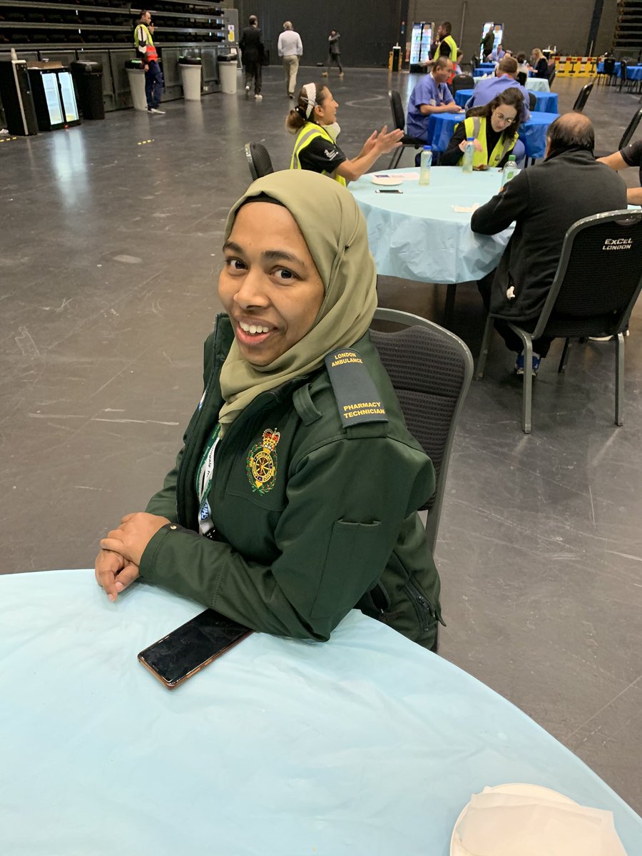 Charlotte Bell tweet media