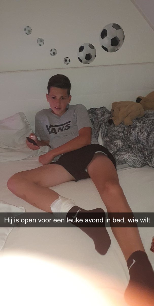 PimSmidt's tweet photo. #papi #cringe #gay https://t.co/E468auB5zU