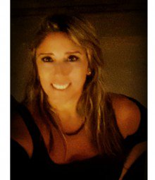 "¿Estás mas gorda? ¿Más flaca? ¿Estás enferma? ¿Te separaste? ¿Y los hijos, para cuando? o Qué lástima, serías una excelente mamá? ¿Y vos, a quién votaste?"

Columna de Carla Rivas "En la piel del otro"
mujermujer.com.uy/columnas/10989…