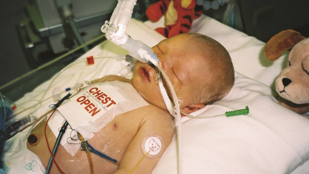 We're Little Hearts Matter, the only UK charity dedicated to supporting anyone affected by the diagnoses of a Single Ventricle Heart Condition.

Our financial future is uncertain &amp; we are asking you to help keep us going!

Donate today: justgiving.com/campaign/lhm-a…

#GivingTuesdayNow