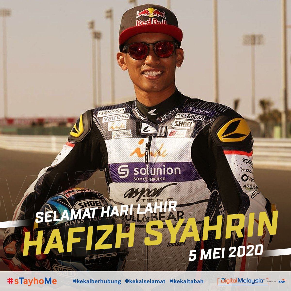 UnifiSports's tweet photo. Pelumba motor negara, @Hafizh_pescao55 menyambut hari kelahirannya hari ini. Happy birthday yang ke-26, #BO55KU! π
Semoga dia akan diberi lebih banyak kejayaan & kemenangan dalam saingan #Moto2 pada masa akan datang! π #sTayhoMe #KamiTeamMalaysia https://t.co/t6AQvnN7G7