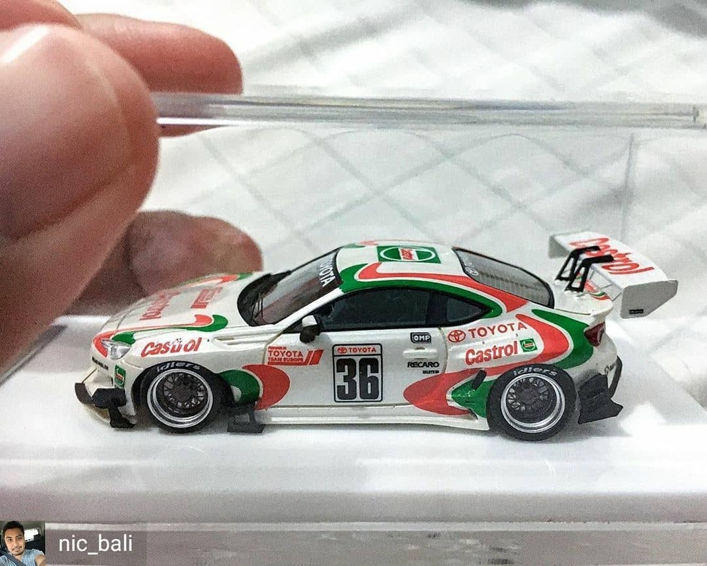 AToyZ_'s tweet photo. 🙏 Please Stay at Home🙏
-----------------------------------------
Ini kok keren yah
Reposted from @nic_bali 1/64 Rocket Bunny Toyota 86 by Fuelme
#diecast #diecast_daily #diecastphotography #fuelme #toy #toyphotography #toygraphyid #hotwheels #hotwhe… https://t.co/kZ8e1FSynk https://t.co/KMfhFjPfNL