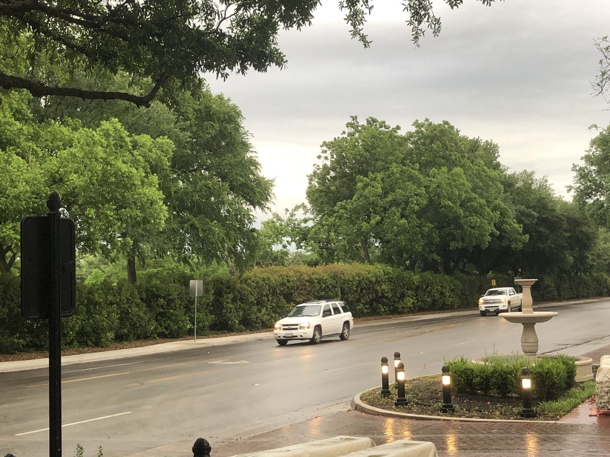 JulieFineTX's tweet photo. Caught in the rain! #amwalk https://t.co/n71olHAW0w