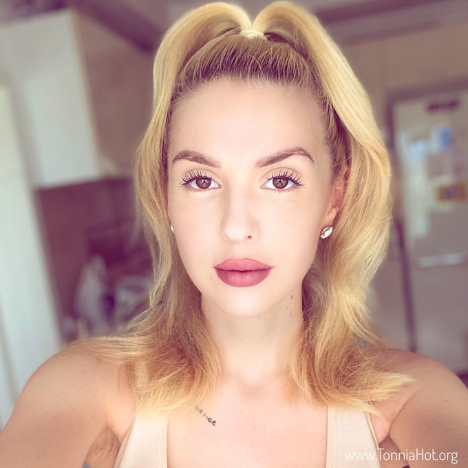 See you ONLINE in a bit on https://t.co/ZoUY8beKAY https://t.co/QUaRCt1KOe<a href="/tag/tiktok"class="tags"><span>#tiktok</span></a>