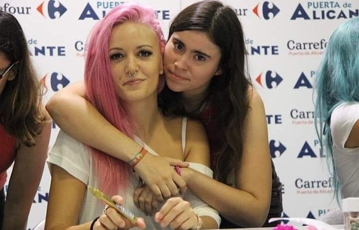 Mariloliauryner's tweet photo. #Sweet28Alba  @AlbaSweetC muchas felicidades 💕💕💕💕🎂 Albita!! Que orgullosa me siento al crecer a tu lado paisana https://t.co/JoqqIWyGRR