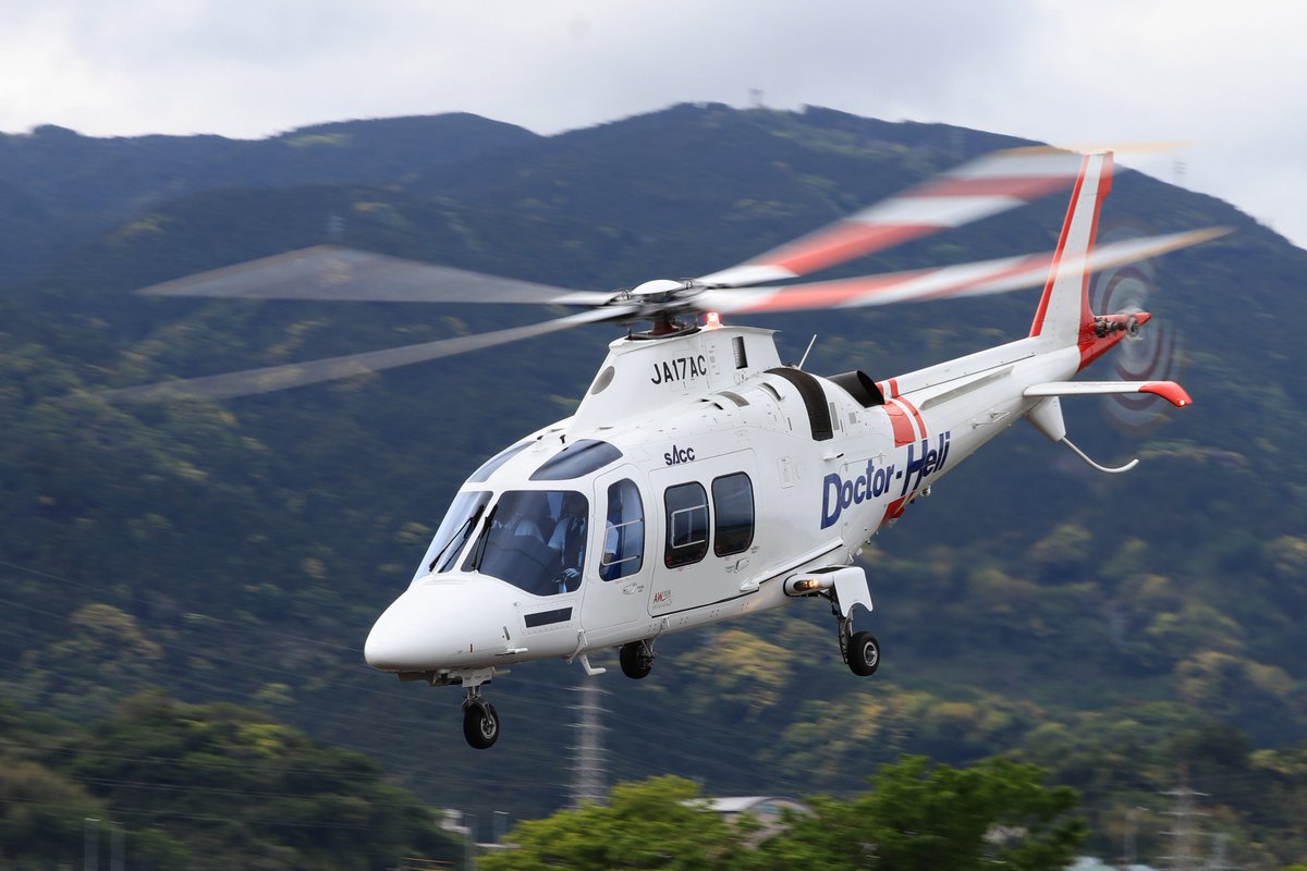 静岡エアコミュータ ドクターヘリ【JA17AC】 富士川滑空場にて訓練を