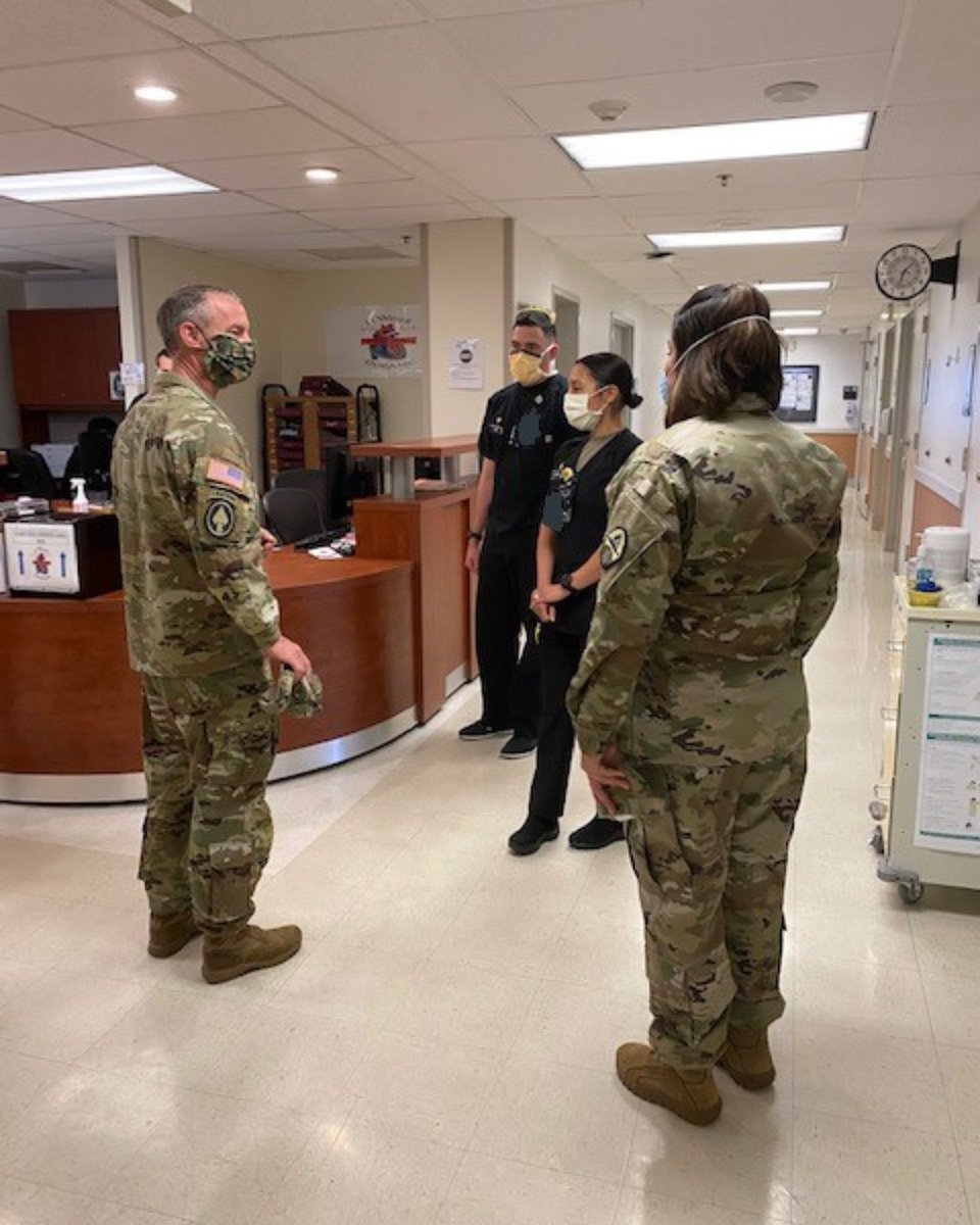 Army_Cyber_CoE's tweet photo. Enjoyed spending some time with our future font line warriors in the battle against #COVID19. #68C #LPN #5StarCare #WhatsYourWarrior #VictoryStartsHere #CyberForge #NewNormal @PaulFunk2 @TradocDCG @TRADOC @DDEAMC_6 @FGPAO @Signal_School https://t.co/eoibFBxuir