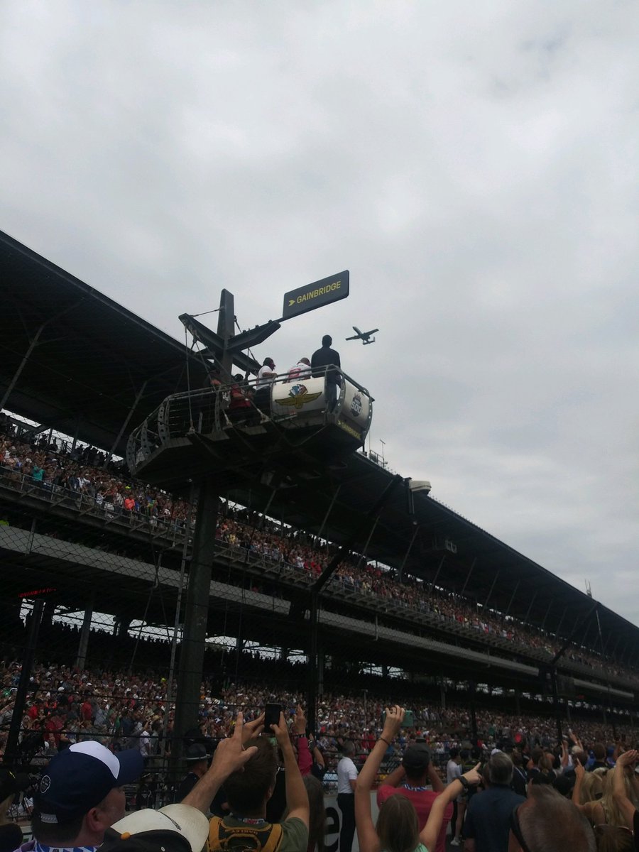 Vanillawilt's tweet photo. @IndyCarRadio 2019... #AlreadyAddicted
Already got our flights booked for August π€
I plan on going every year from here on out. https://t.co/6p8bWg3cPa