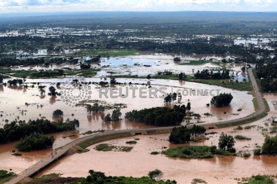 CEMIRIDE_KE's tweet photo. #SaveBudalangi! Situation in Budalang'i is hurtling towards a serious catastrophe! High time govt declared it a national disaster! Explosion of COVID-19 &amp; water borne diseases like cholera &amp; malaria is real! @NDOCKenya @KenyaGovernors @StandardKenya @TheStarKenya @dailynation https://t.co/hgkXswC9AM