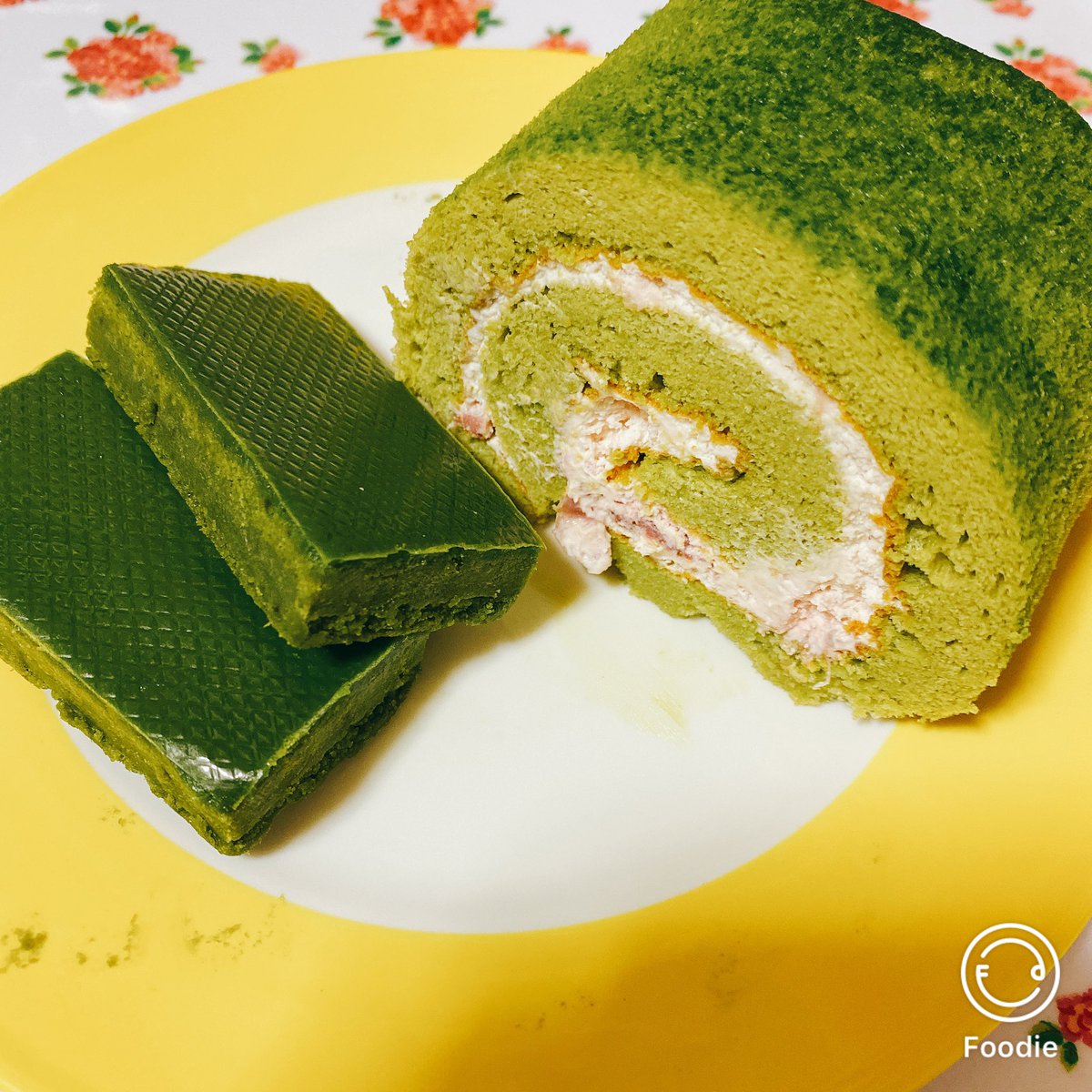 Gg Gwお取り寄せグルメ第2段 京都 伊藤久右衛門の 抹茶ガトーショコラと 苺抹茶ロールケーキ T Co Ivurmlwvuv