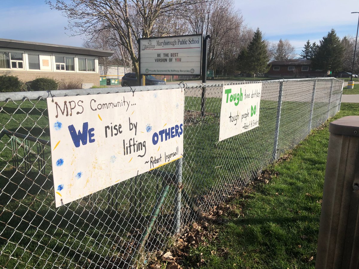 MaryboroughPS's tweet photo. Today's M is Meaningful Connections; and the importance of developing relationships to boost our mental health. The next quote has been added to the fence, and connects to the idea of when we work together, we are stronger! See your child's Classroom today for more information! https://t.co/D0dTUiZwlw