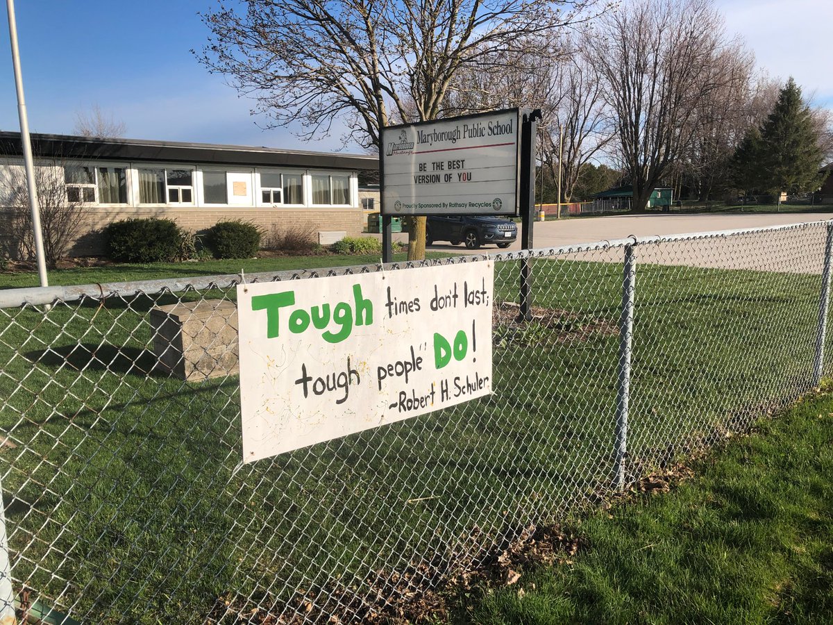 MaryboroughPS's tweet photo. Today's M is Meaningful Connections; and the importance of developing relationships to boost our mental health. The next quote has been added to the fence, and connects to the idea of when we work together, we are stronger! See your child's Classroom today for more information! https://t.co/D0dTUiZwlw