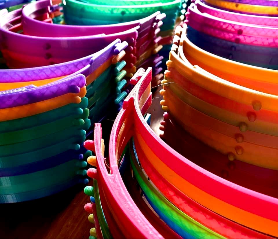 🌈💗RAINBOW FACESHIELDS FOR OUR RAINBOW FRONTLINE WORKERS💗🌈

Our print team have been busy continuing to produce headbands and chin supports for our faceshields! 

Another 480 faceshields being delivered to the frontline today, please help us continue bit.ly/3f79bdT