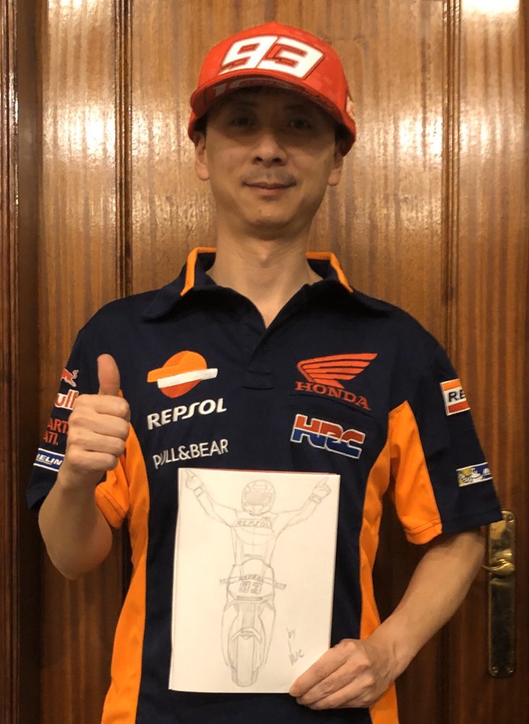 lucducatibcn's tweet photo. @box_repsol #RetoBoxRepsol @box_repsol @marcmarquez93 by @lucducatibcn @hrc_motogp #boxrepsolfansencasa @fanclubmm93 espero que os guste 👍👏👌☝️✊ https://t.co/8nOks1RLYM