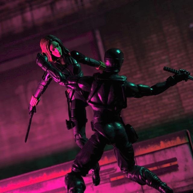 TheFwoosh's tweet image. We have more #blackwidow #figures from the #crimsondynamo series to feature! This time, @kwehttamm has a look at #natasharomanoff herself, so go check out the @thefwoosh site now. #marvellegends #ml #hasbro… dlvr.it/RW35T0 #actionfigure #toyphotography #ml