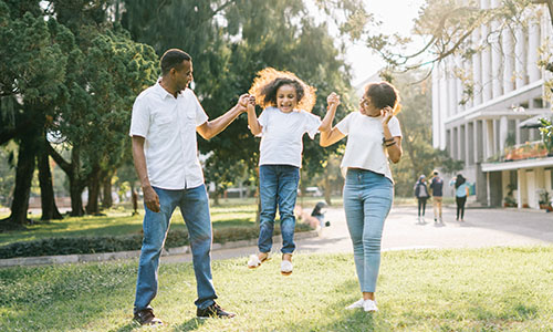 Zinc: 5 Benefits of Zinc, Sources, and Daily Requirements

Zinc is a micronutrient that’s vital for keeping your body healthy. It’s an ‘essential’ mineral, meaning the body cannot produce it. bit.ly/2YNsljl #minerals #health #immunesupport