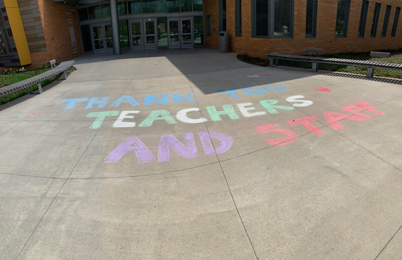 Teamwork Tuesday!
It is time for Mom/Dad/Caregiver to send their appreciation to a teacher today!