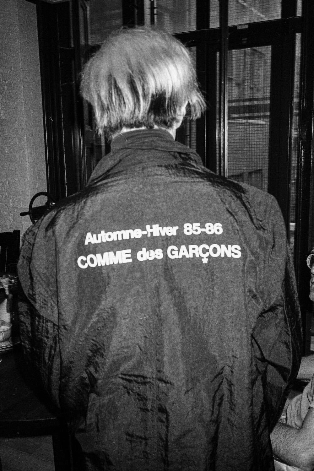 GRAILED on X Andy Warhol wearing a CdG staff coat 1985 https t J3WSu7VRKl X