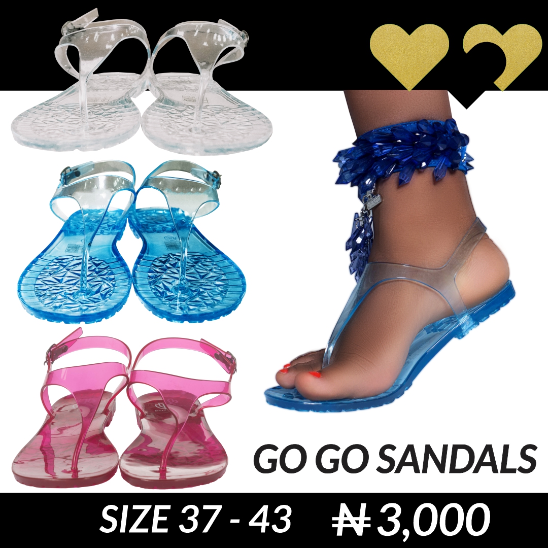 GOGO SANDALS
Color: Transparent Blue, Transparent, Magenta
Size 37- 43
NEW PRICE: 3,000
We offer home delivery
Cash or Instant transfer on delivery
To order: Call or Whatsapp us +234106068314 or +2349060002661
#berryaurashoes #berryaura #jellyshoes #Lagosbabes #sandalsslippers